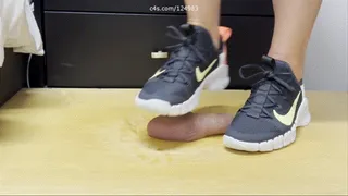 Extra Grip Nike Metcon Trample - Close Up