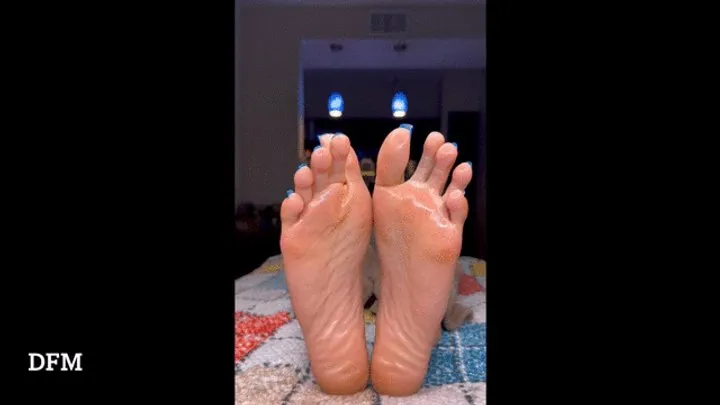 “Devine Goddess Oily Blueberry Toes n soles”