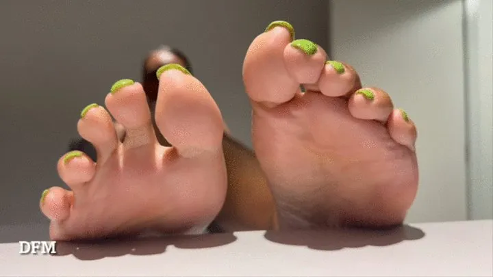 "Treasures sexy green toes in the office"