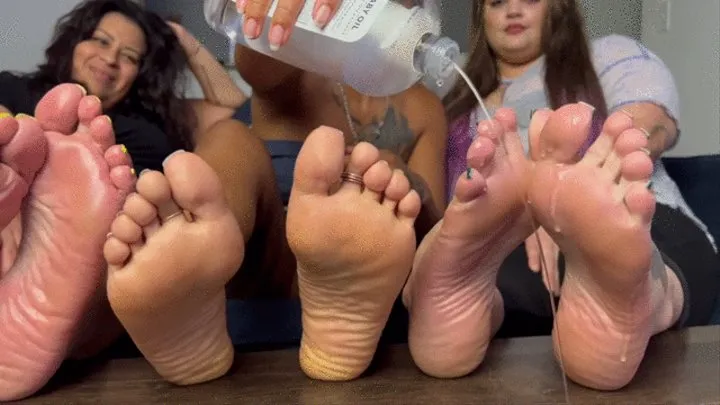 "Triple wrinkled Soles Milf"