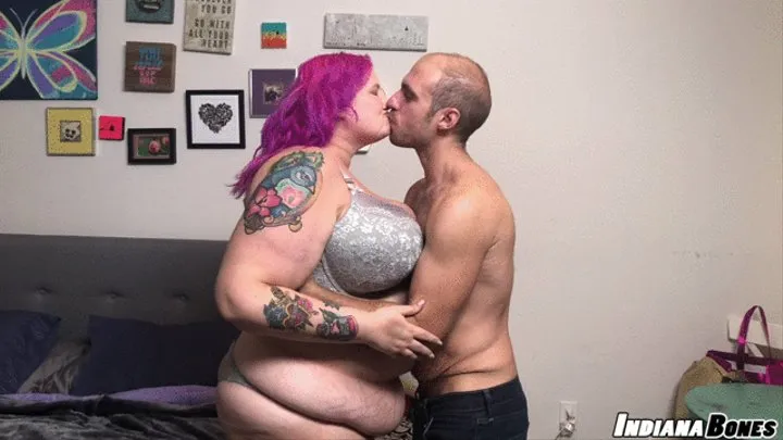 Fucking Hot BBW Sara Star