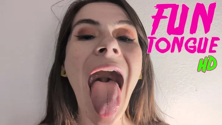 LONG TONGUE FLEXING | Ziva Fey