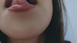 HOT LICKING | Laura