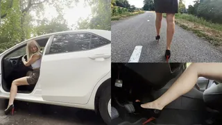 Anastasia in pedal pumping clip emphasizing on high heels and calves