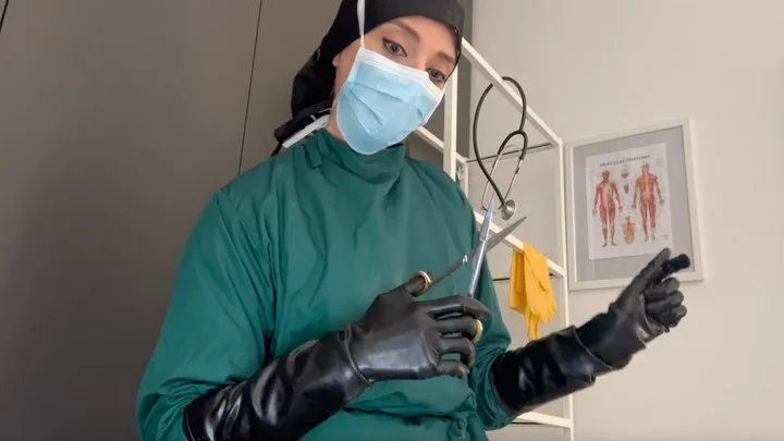 POV CASTRATION ROLEPLAY IN BLACK LATEX GLOVES