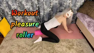 WORKOUT: Mia's Mimi workout pleasure roller( )