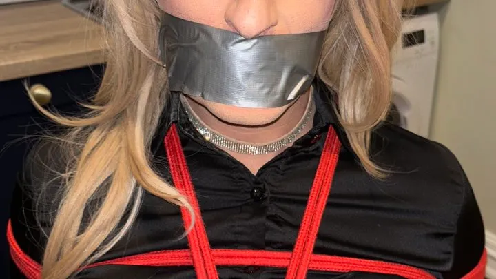 Bella Luxx captures and ties up office colleague Kinky Niamh to take her promotion