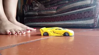 Trampling and crushing sports car with my bare feet (3)