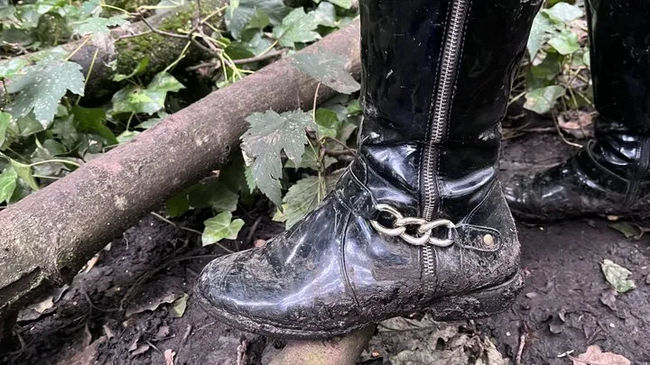 Spit, Mud, Patent Leather Boots, What's not to like! - Watch me walk through muddy puddles and get my boots all dirty, then tell you to lick them clean and I will also help you out with my spit!