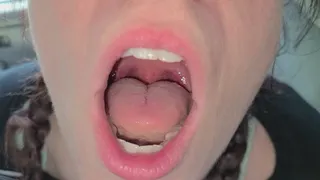 Giantess Swallows Gummies!!