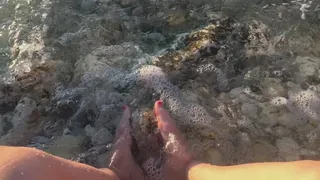 Foot Worship in the sea