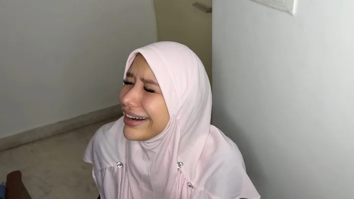 Helpless hijabi submits to white cock