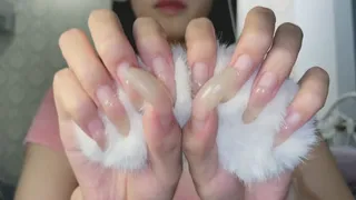 #29 - Nails on fluffy wristband