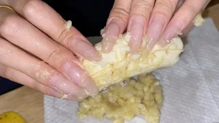 #12 - Crushing banana with my natural nails