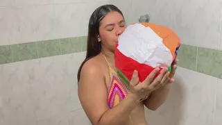 I MASTURBATE MY PUSSY WHILE I TAKE A SHOWER WITH MY BEACH BALL