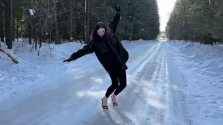 Black high heels mules on ice, slippery high heels, ice walking, slippery shoes, girl on ice