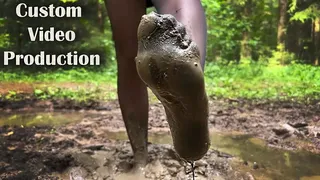 Black Stockings in MUD, muddy stockings, ripped stockings, black stockings wet and muddy