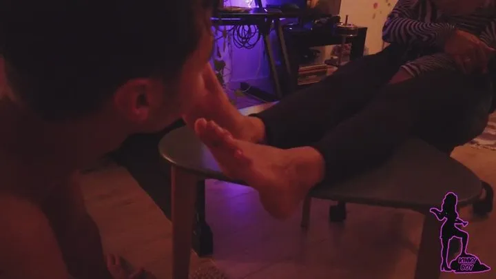 Intense Foot Worship