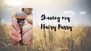 Shaving my fat pussy