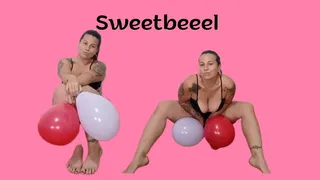 Bouncing my ass on balloons