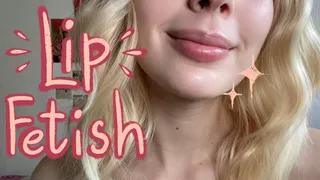 Glossy lip fetish